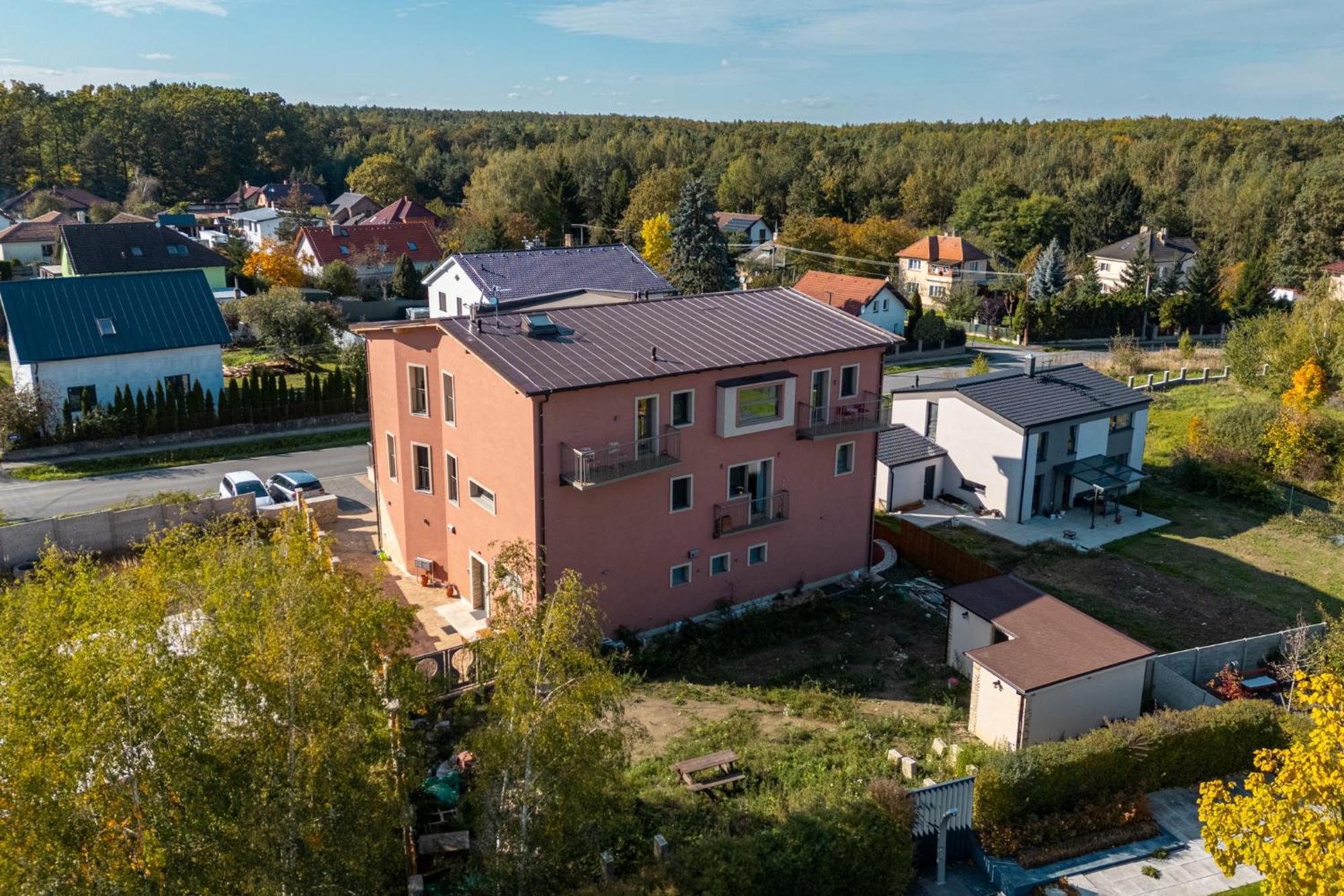 Laskara Garden Apartment By Prague Forest Nové Jirny 外观 照片